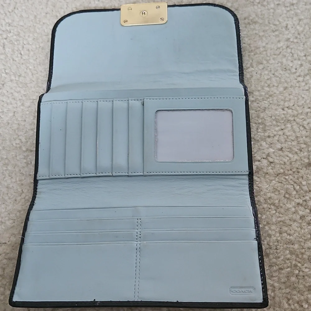 ☀️HP☀️Vintage Coach Patent Leather Checkbook Wallet - Picture 6 of 11
